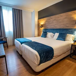 Hotel Sercotel Familia Conde