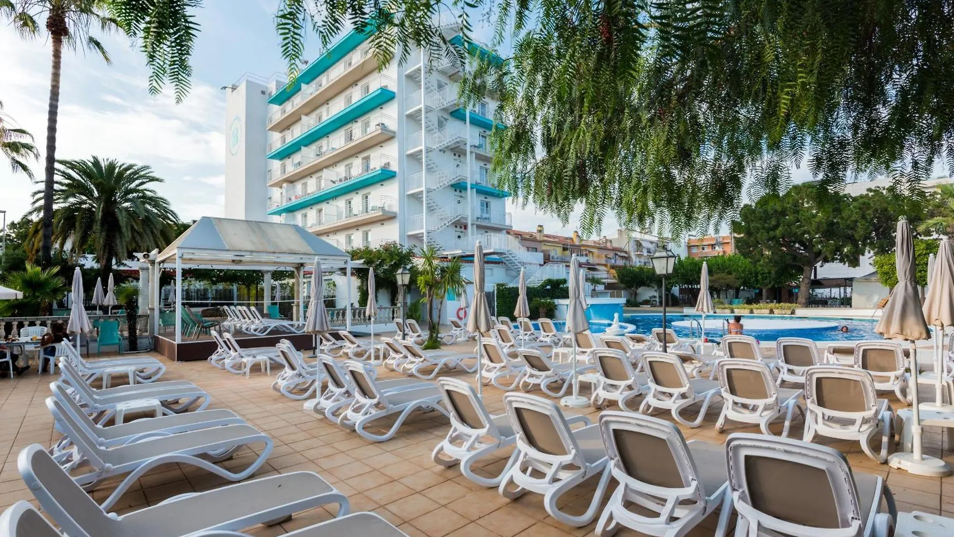 Bamblue Boutique Apartments Пинеда-де-Мар 3*,  Испания
