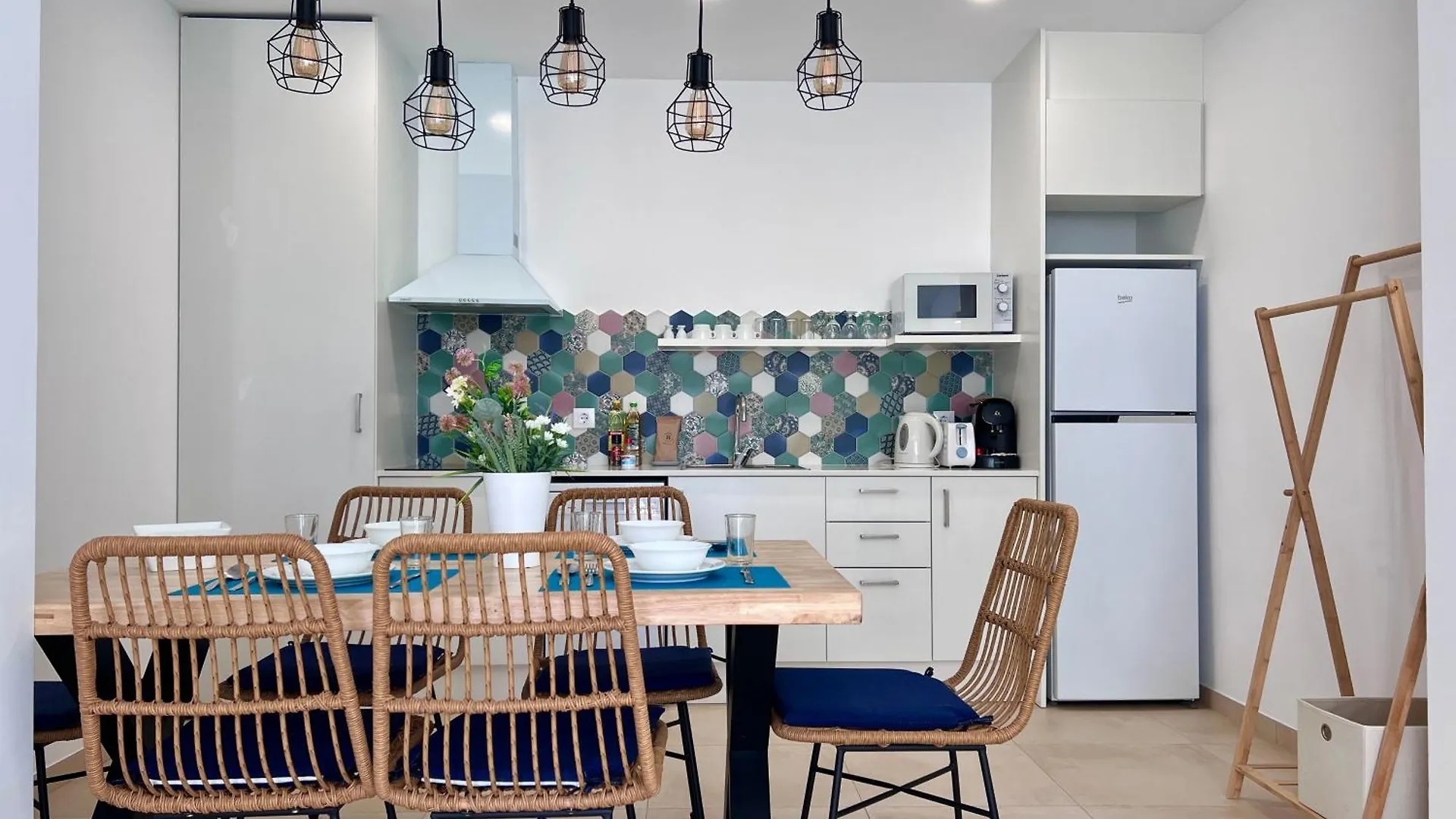 Bamblue Boutique Apartments Pineda de Mar 3*,  Spain