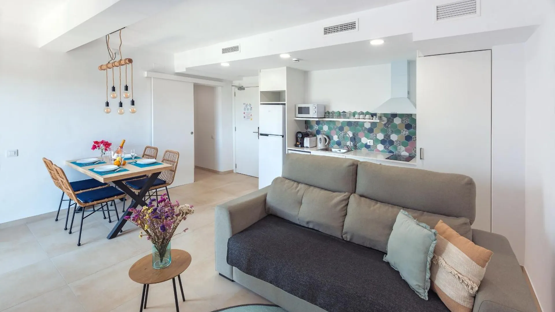 Bamblue Boutique Apartments Pineda de Mar