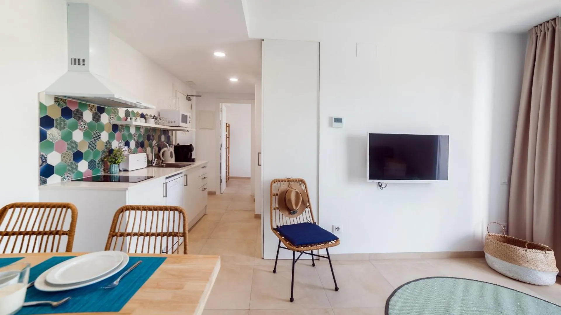 Bamblue Boutique Apartments Pineda de Mar Spagna