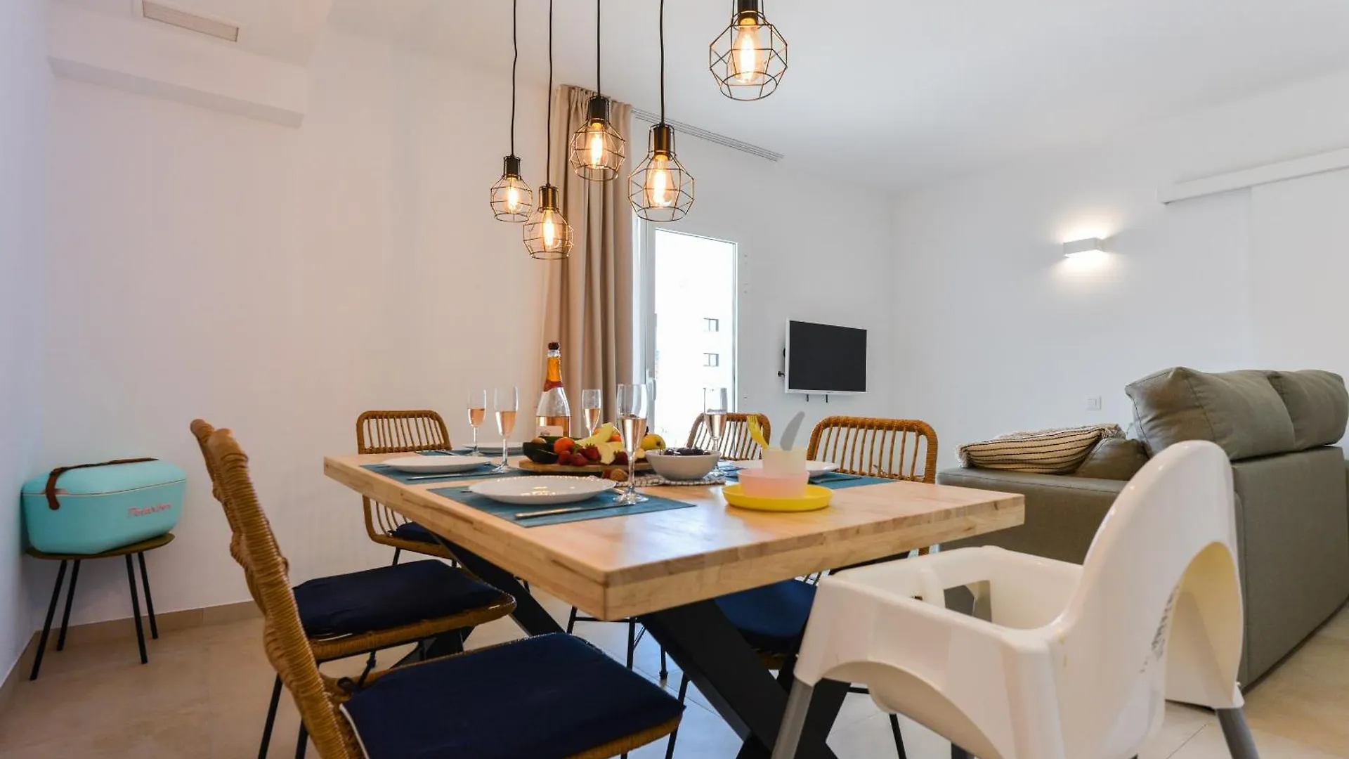 Bamblue Boutique Apartments Pineda de Mar Aparthotel