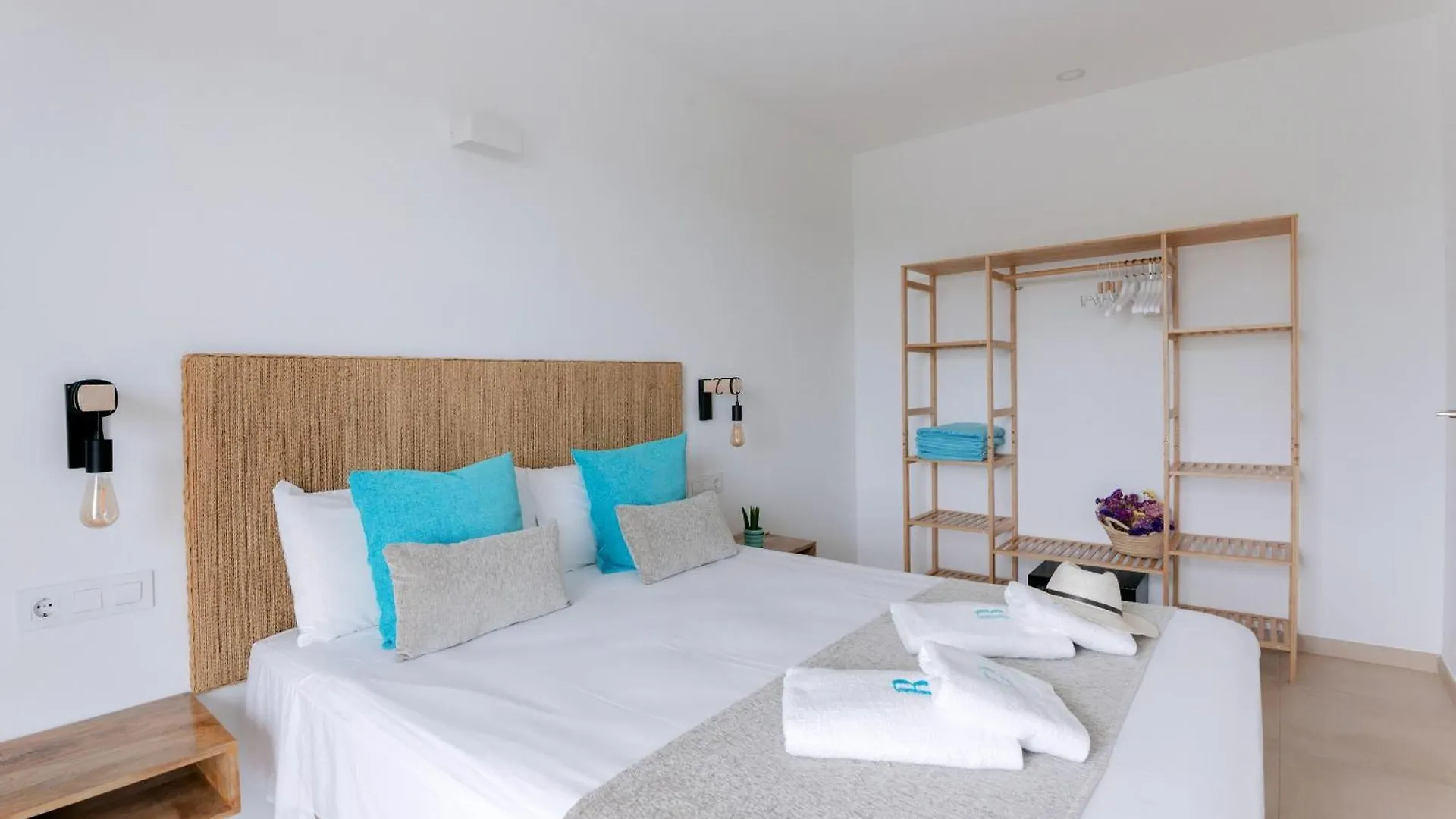 Bamblue Boutique Apartments Pineda de Mar