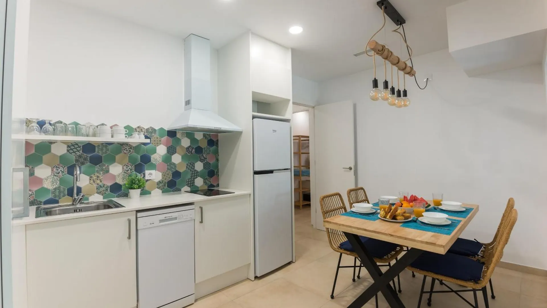 *** Aparthotel Bamblue Boutique Apartments Pineda de Mar Spagna