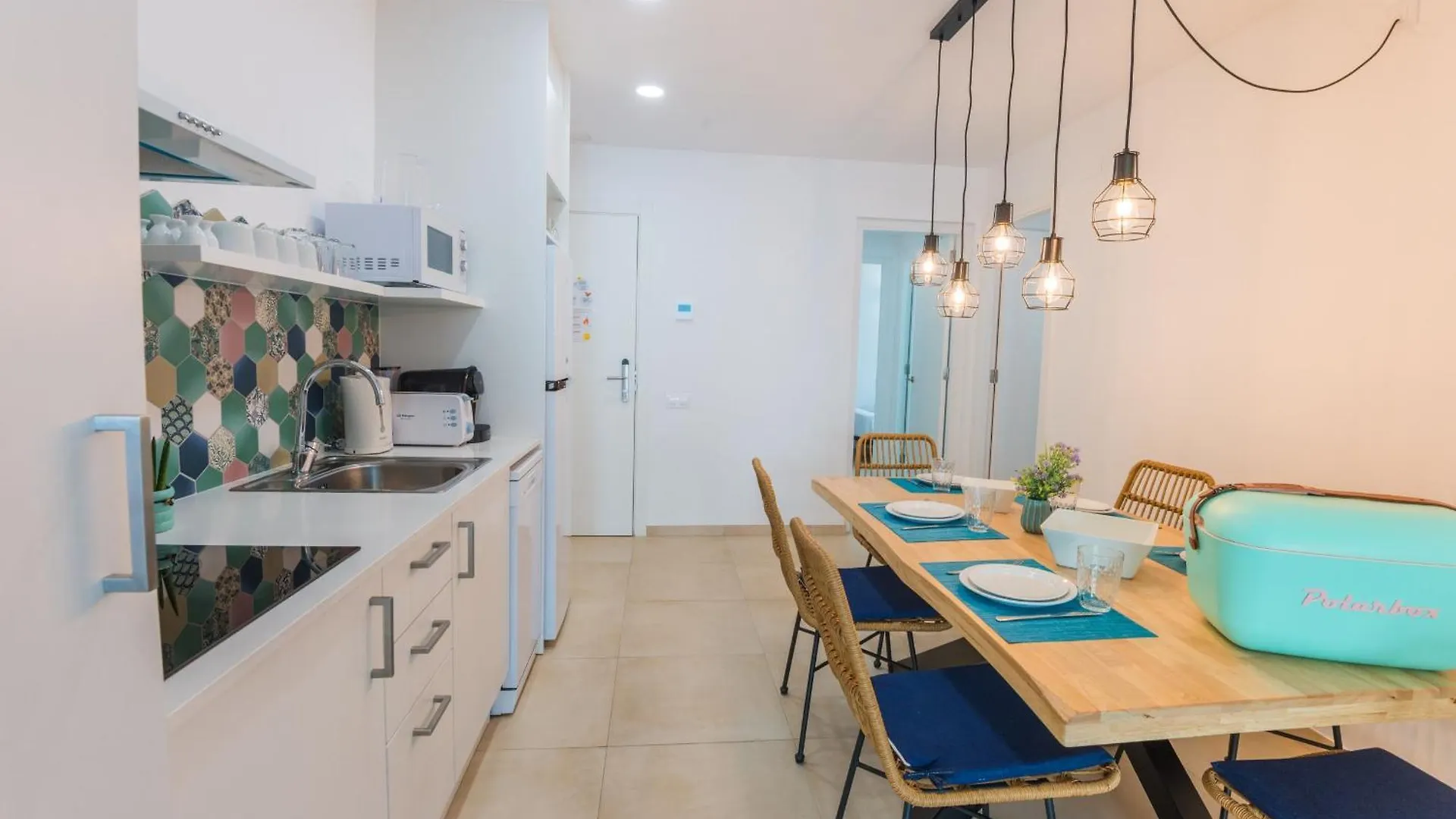 Bamblue Boutique Apartments Pineda de Mar 3*,  Spagna